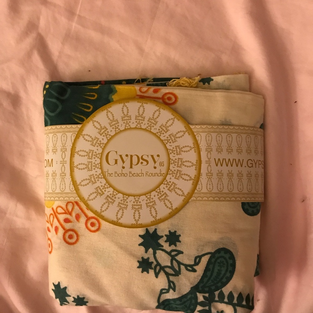 Gypsy beach round